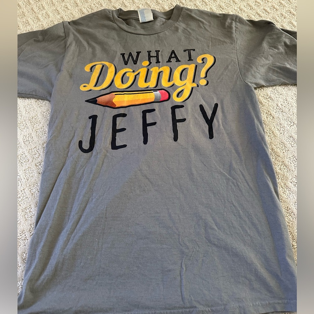Men’s Luke New Jeffy T Size Small